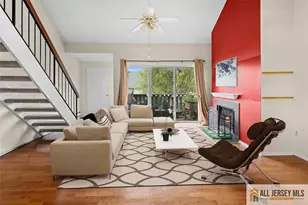 108 Aspen Dr, Plainsboro Township, NJ 08536 - Photo 2