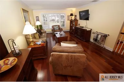 48 Lynnwood Road, Edison, NJ 08820 - Photo 8