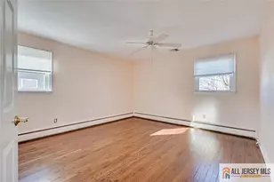 31 Marie Rd, Fords, NJ 08863 - Photo 18