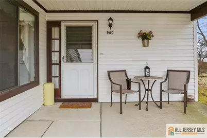 96 Salix Plaza #C, Monroe Township, NJ 08831 - Photo 4