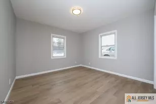 118 Colonia Blvd, Rahway, NJ 07065 - Photo 8