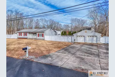 563 Indiero Road, Jackson, NJ 08527 - Photo 2