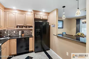 11 Desiree Ct, Howell Township, NJ 07731 - Photo 4