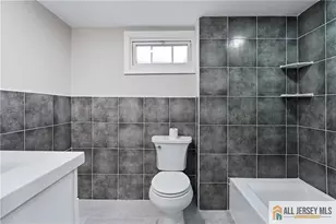 27 Eagle St, Iselin, NJ 08830 - Photo 18