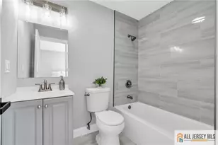 114 Wilshire Ct, Old Bridge Township, NJ 08857 - Photo 28