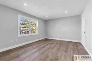 114 Wilshire Ct, Old Bridge Township, NJ 08857 - Photo 30