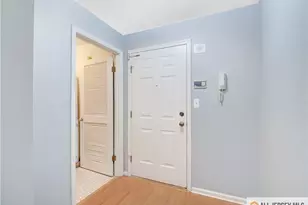 2611 Candlelight Ct, Helmetta, NJ 08828 - Photo 2