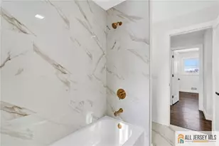 27 Sheppard Pl, Edison, NJ 08817 - Photo 60