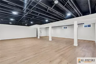 27 Sheppard Pl, Edison, NJ 08817 - Photo 68