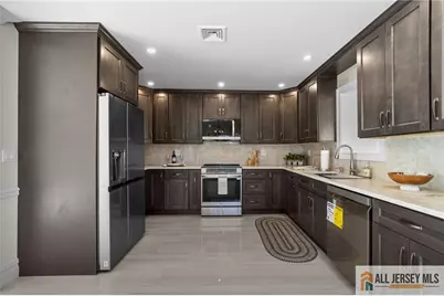 398 Fuchsia Plaza #398C, Monroe Township, NJ 08831 - Photo 4