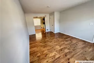 15 Hanover Square, Middlesex, NJ 08846 - Photo 16