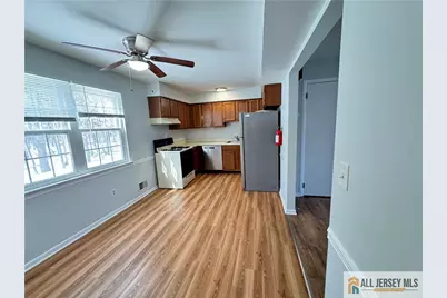 15 Hanover Square #C, Middlesex, NJ 08846 - Photo 4