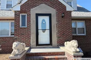 18 Fountain St, East Brunswick Township, NJ 08816 - Photo 2