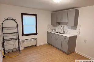 18 Fountain St, East Brunswick Township, NJ 08816 - Photo 8