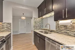 309 Stratford Pl, Bound Brook, NJ 08805 - Photo 10