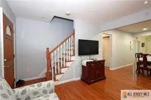 641 Fairview Ave, Piscataway Township, NJ 08854 - Photo 4