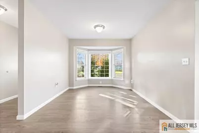 18 Benjamin Franklin Drive, Monroe Township, NJ 08831 - Photo 6