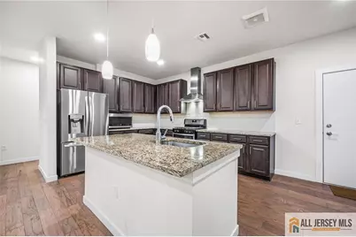 712 Lorhan Drive #7712, Piscataway Township, NJ 08854 - Photo 10