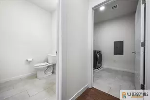 712 Lorhan Dr, Piscataway Township, NJ 08854 - Photo 22