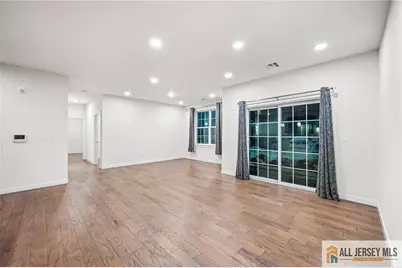 712 Lorhan Drive #7712, Piscataway Township, NJ 08854 - Photo 14