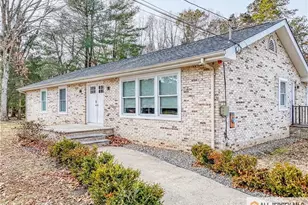 176 Old Forge Rd, Monroe Township, NJ 08831 - Photo 1