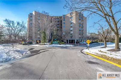 30 S Adelaide Avenue #4K, Highland Park, NJ 08904 - Photo 1