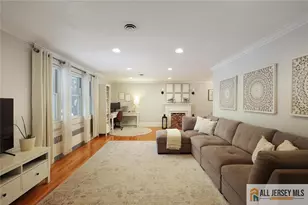 25 Beverly Ct, Metuchen, NJ 08840 - Photo 6