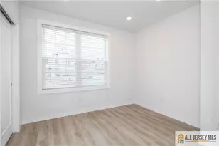 27 S 2nd St, Fords, NJ 08863 - Photo 16