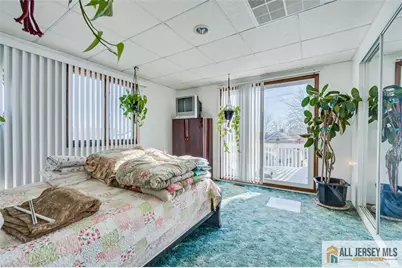 12 E William Street, Fords, NJ 08863 - Photo 28