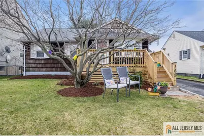 165 Crescent Avenue, Woodbridge Township, NJ 07095 - Photo 20