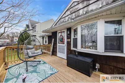 165 Crescent Avenue, Woodbridge Township, NJ 07095 - Photo 22