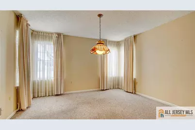 106 Blackbird Drive, Monroe Township, NJ 08831 - Photo 10