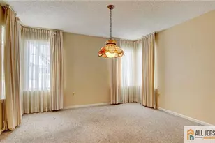 106 Blackbird Dr, Monroe Township, NJ 08831 - Photo 10