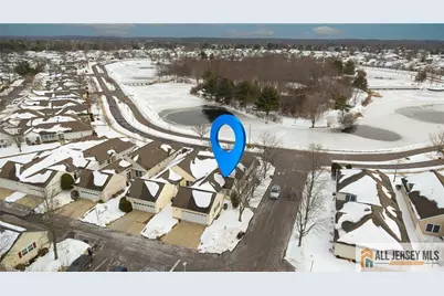 106 Blackbird Drive, Monroe Township, NJ 08831 - Photo 4