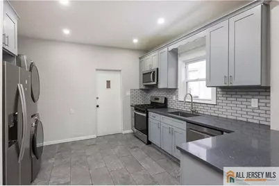 344 Market Street, Perth Amboy, NJ 08861 - Photo 12