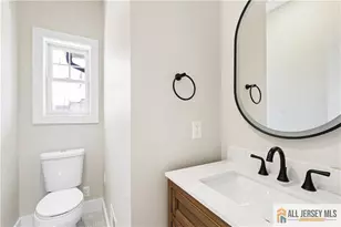 401 Tillman St, Raritan, NJ 08869 - Photo 10