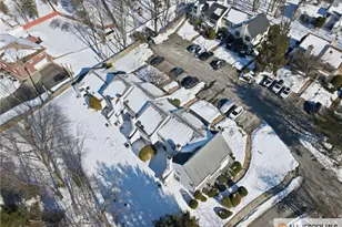 303 Maplecrest Rd, Edison, NJ 08820 - Photo 42