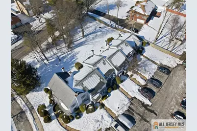 303 Maplecrest Road, Edison, NJ 08820 - Photo 40