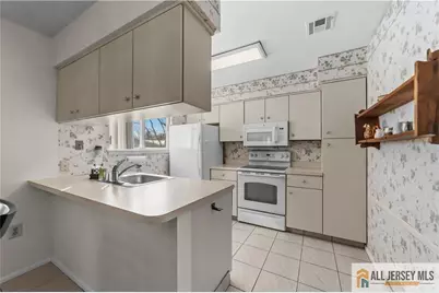 460 Delair Road #A, Monroe Township, NJ 08831 - Photo 10