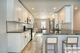 25 Haag St, Sayreville, NJ 08872 - Photo 4