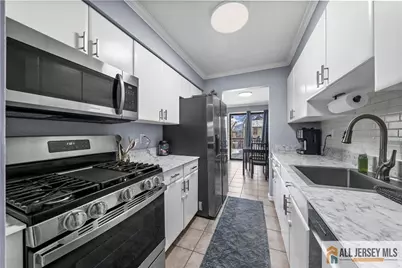 155 Penn Court #136, Old Bridge Township, NJ 07747 - Photo 6