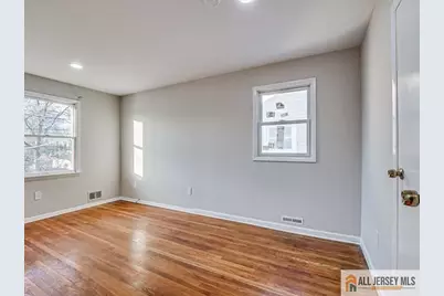 11 Hyde Avenue, Iselin, NJ 08830 - Photo 16