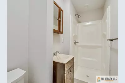 11 Hyde Avenue, Iselin, NJ 08830 - Photo 10