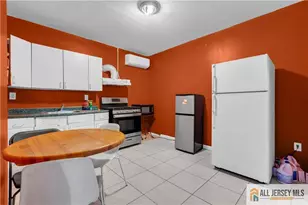 314 Seaman St, New Brunswick, NJ 08901 - Photo 4