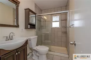 161 Evergreen Rd, Edison, NJ 08837 - Photo 14