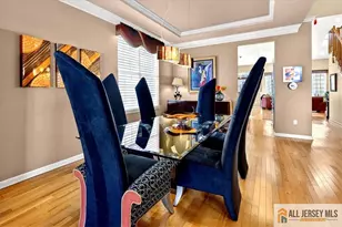 38 Edgemere Dr, South Brunswick Township, NJ 08824 - Photo 10