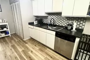 106 Edison Glen Terrace, Edison, NJ 08837 - Photo 6