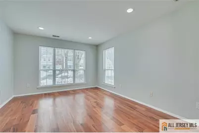 401 Pheasant Run, South Brunswick Township, NJ 08852 - Photo 6