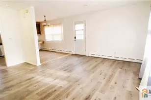 40 Beverly Ave, Franklin Township, NJ 08873 - Photo 4