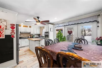 15 New Dover Avenue, Colonia, NJ 07067 - Photo 8